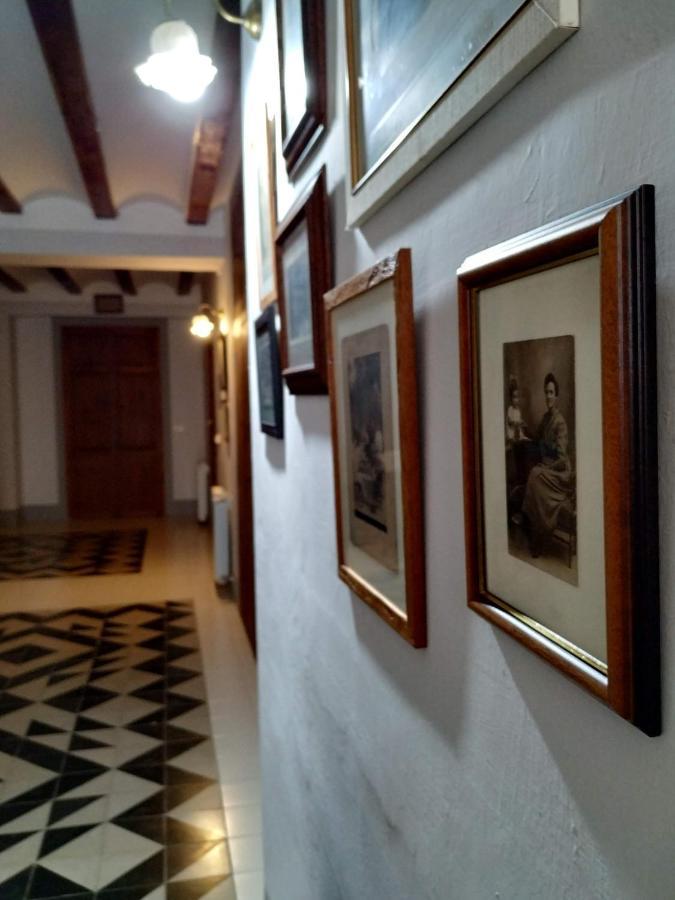 Ca Les Senyoretes Otos Exterior photo